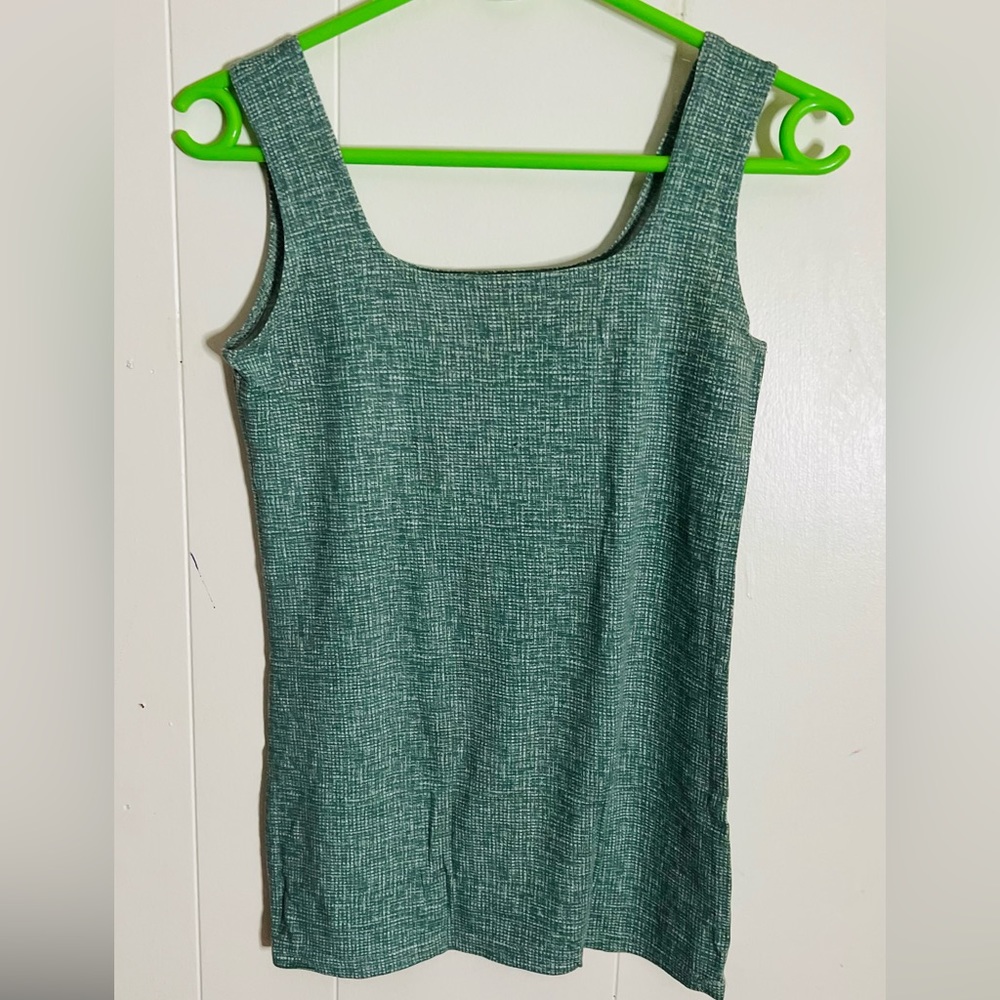 Super stretchy tank top